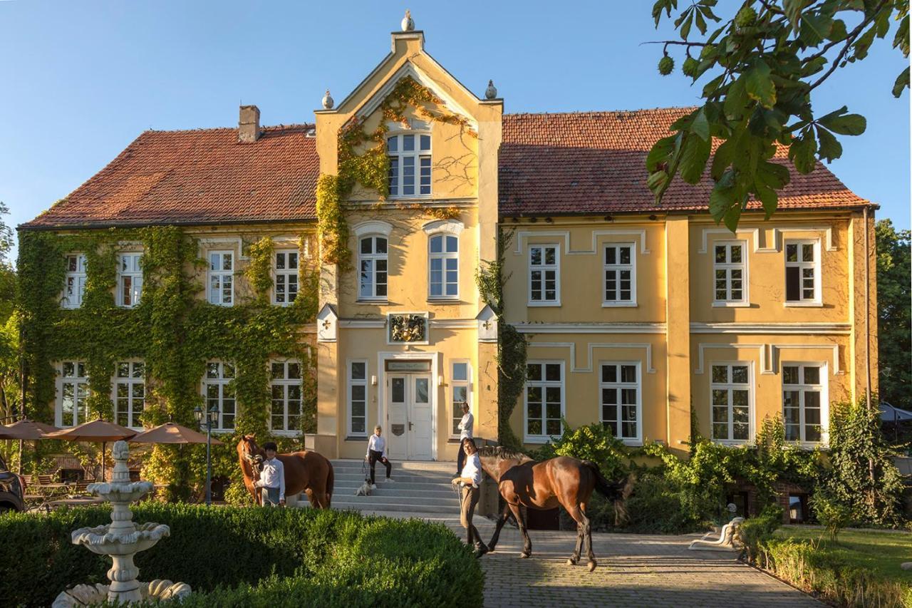 Ferienwohnung Mit Kamin Und Traumhafter Dachterrasse Mit Weitblick In Die Natur Neu Gaarz Esterno foto