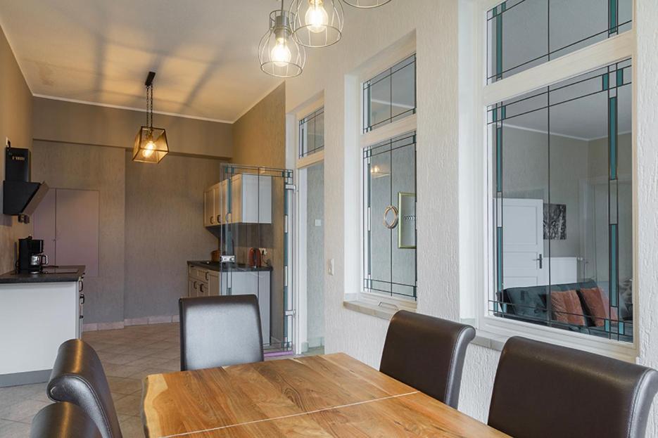 Ferienwohnung Mit Kamin Und Traumhafter Dachterrasse Mit Weitblick In Die Natur Neu Gaarz Esterno foto
